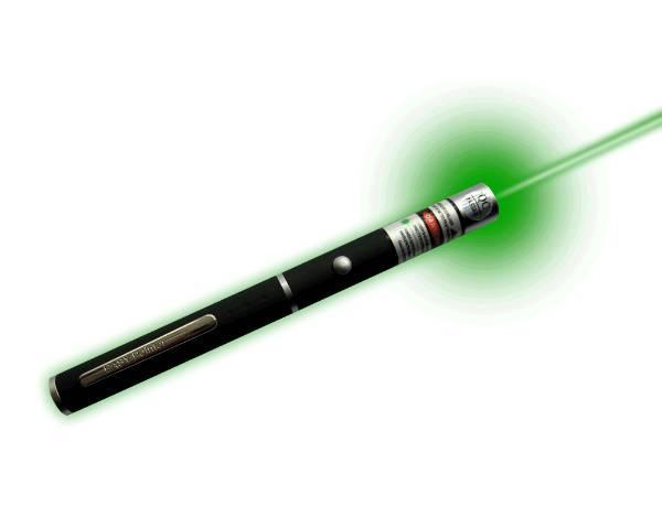 200 mw Kr 390,- Grønn laser på hele 200mw selges. Kan antenne fyrstikker og sprekke ballonger, ufattelig lyssterk. Strålen synlig i svakt opplyst rom, og om kvelden til å miste pusten av.