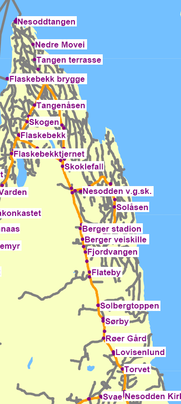 3.2.2 Kollektivtransport Buss nr. 611 er knyttet til Nesoddtangen og båtforbindelse til Oslo. Buss 611 bruker ca. 10 min. fra Nesoddtangen til Torvet.