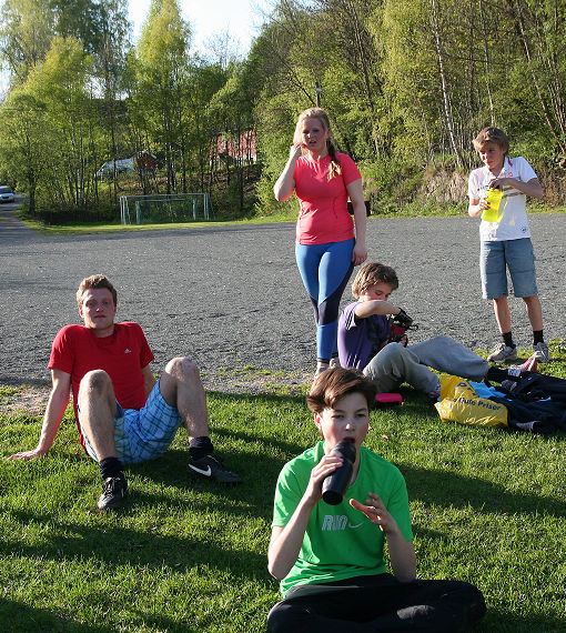 Sesongen er over hva gjør vi da? Spiller fotball!!! Det er mange aktive i de ulike gruppene.