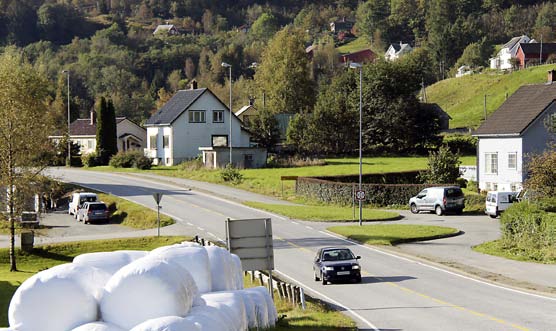 RYFYLKE Fredag 4. oktober 2013-5 Ueinig med formannskapet Fylkesmannen i Rogaland liker dårleg planane om leilighetsbygg i Saudasjøen. INGVIL BAKKA Me har påklaga vedtaket til formannskapet.