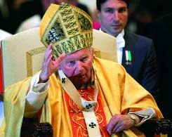 undergraver religionens plass, og som fører til "uvitenhet og forakt for det religiøse" Kritikken har fått voldsom oppsikt i Spania Onsdag kveld ble pavens utsending i Spania, erkebiskop Manuel