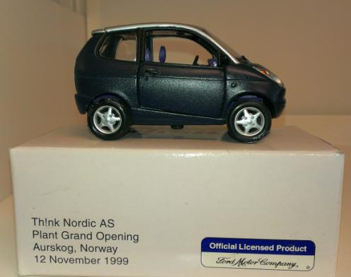 12. november 1999 var en stor dag på Aurskog. Kongen av Norge åpnet Thinks elbilfabrikk. Kongen fikk den første bilen. Toppsjefen i Ford deltok på åpningen.