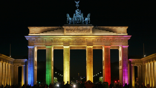 Problemer med å lese dette nyhetsbrevet? Klikk her Del: Ich bin ein Berliner.