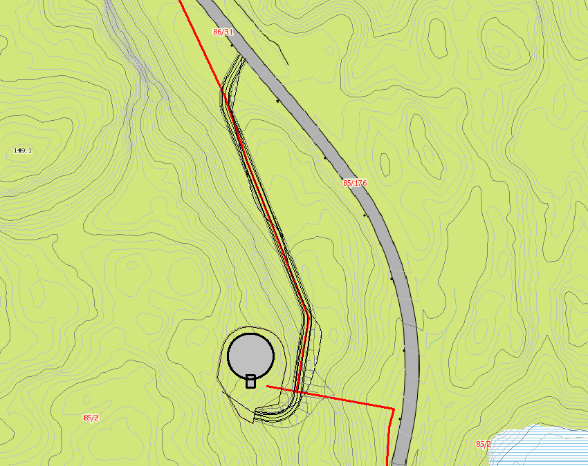 Høydebasseng Natveitåsen Forprosjekt 12 4 TOMT OG ATKOMSTVEI Figur 8 Bassengplassering Natveitåsen Nødvendig planert areal for bassengtomta vil være ca 1 daa.