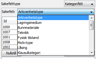 SØKING I KATEGORIFELTER Velg "Kategorifelt" i nedtrekksmenyen Søkefelttype. Rammen nedenfor denne nedtrekksmenyen viser felter for å spesifisere søkefelt og søkeverdi.