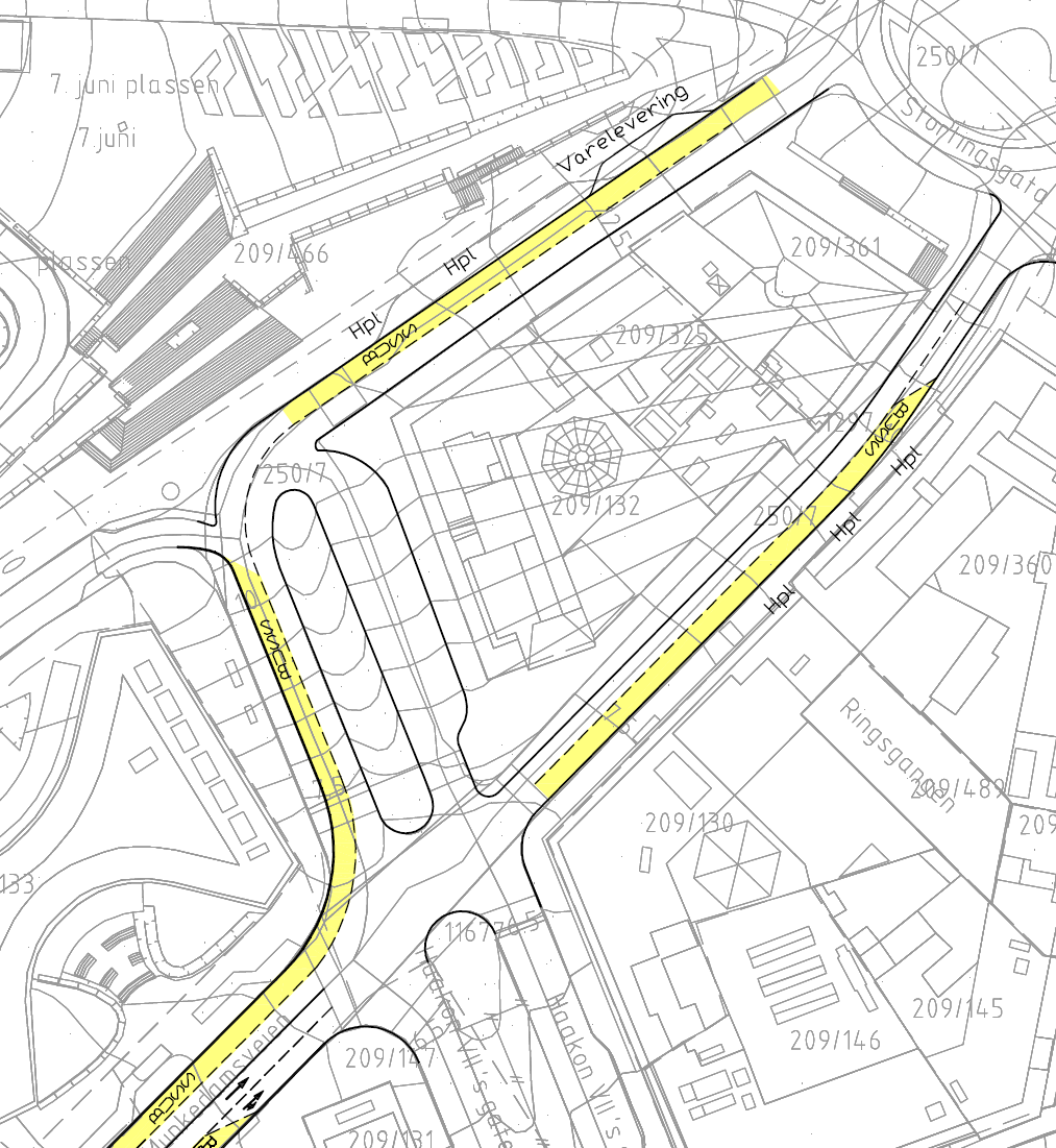 SLUTTRAPPORT 51 (140) 5.1.3 Haakon VIIs gate Stortingsgata Vest for Stortingsgata er Ring 1 delt på Ruseløkkveien/Haakon VIIs gate for vestgående trafikk og Munkedamsveien for østgående trafikk.