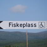 o Hvor en får kjøpt fiskekort o Kart og koder for kjøp av fiskekort ved bruk av SMS. - Etableres bålplass/ gapahuk i tilknytning til noen av fiskeplassene.