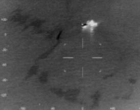 Dispergeringsmidlet ble påført i mørke ved at SAR-helikopter og Kystverkets overvåkingsfly (begge utstyrt med FLIR-videokamera med down-link) overførte levende FLIR-opptak direkte ned til