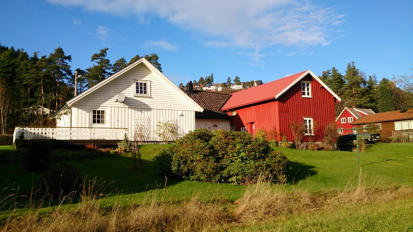 13 Figur 12: Det er ikke fare for ras eller skred på eller i nærheten av planområdet (kilde: nve.no, ngi.no). 3.