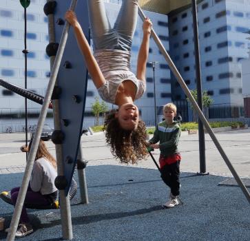 Kjærlighet og Grenser For andre år på rad har Agdenes kommune gjennomført Kjærlighet og Grenser, et familiebasert program for rusmiddelforebygging. Tilbudet er gitt til elever i 7.