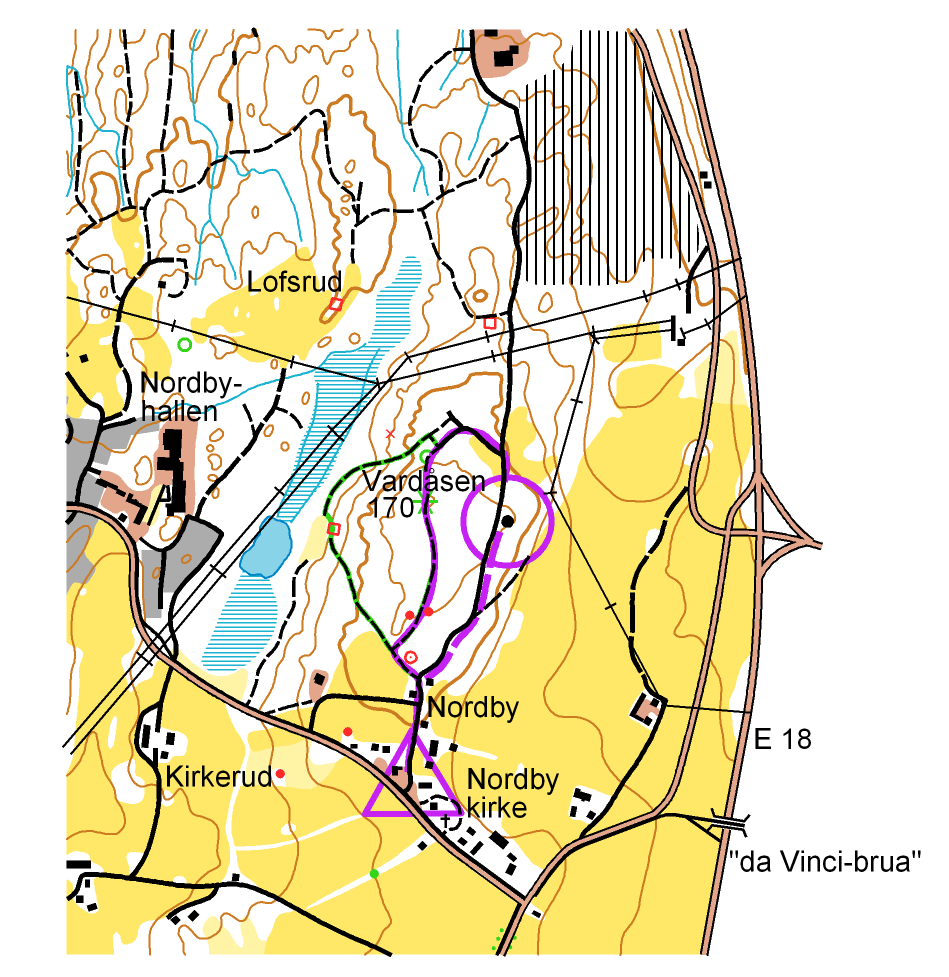 4. Vardåsen i Nordby flott utsikt mot Oslo og fjerne Åser Fra parkeringsplassen ved Nordby kirke. Gå den gamle bygdeveien nordover forbi Nordby-tunene og inn i skogen.