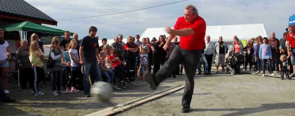 Kulturkontoret inviterer derfor alle grendelag, velforeninger, skytterlag, helselag, 4H, Røde Kors, FYSAKgjengen og idrettslag til et møte tirsdag den 16.