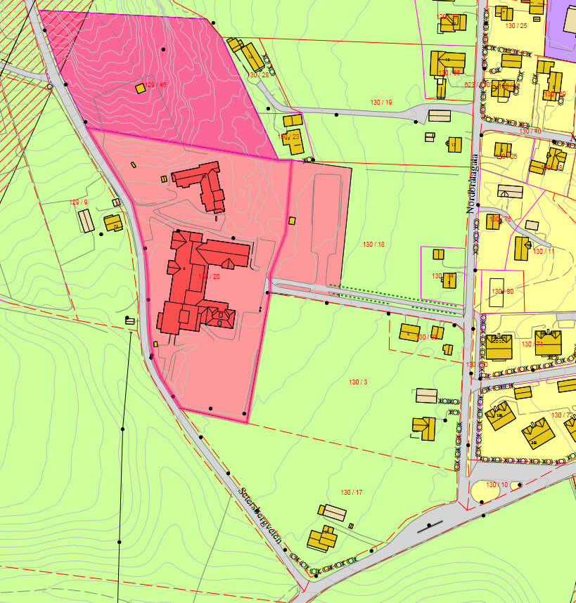 5 Nordbråtan barnehage 5.1 Dagens situasjon Planstatus Barnehagen 129/46 130/18 130/20 Området er ikke regulert, men ligger i kommuneplan. Modum kommune eier Gnr/Bnr uthevet på tegningen.