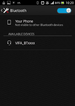 TILKOBLING MED BLUETOOTH Rask og enkel trådløs tilkobling for nesten alle telefoner 1. Aktiver Bluetooth -paring på enheten din og velg Vifa BTxxxxxx som Bluetooth -enhet. 2. La musikken spille.