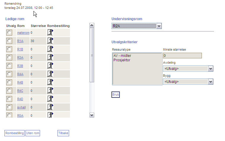 I denne oversikten ser du i feltet rom det rommet som er planlagt for undervisningen. Klikk på kikkerten søke ledige rom får du opp alternative rom som du kan endre til.