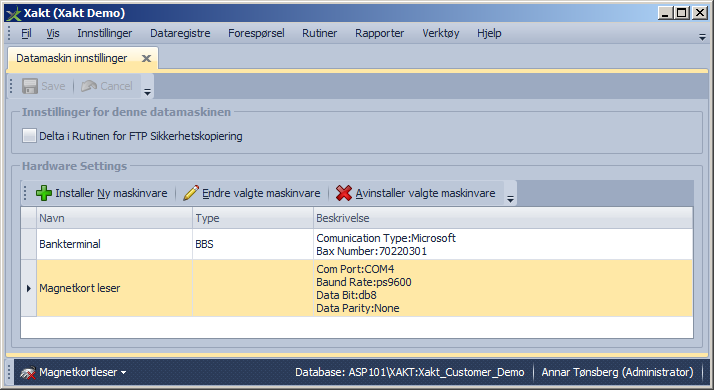 Du får nå opp et bilde som dette: Fra nedtrekksmenyen velger du nå det portnummeret du leste av ved installeringen av kortleseren på forrige side.