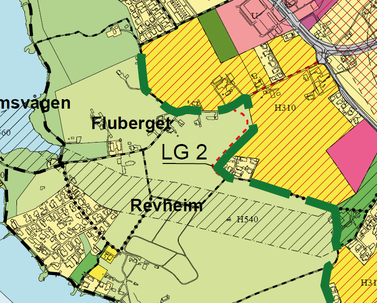 Dette innebærer at fylkesrådmannen anbefaler at det fremmes innsigelse mot omdisponering til boligområde på felt BO 8 b).