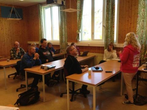 INFORMASJON OG KURS 2013 Oppfølging og rekruttering av kommuner og skoler. UE Finnmark har arrangert 40 programkurs i 9 ulike kommuner pr 31. desember 2013.