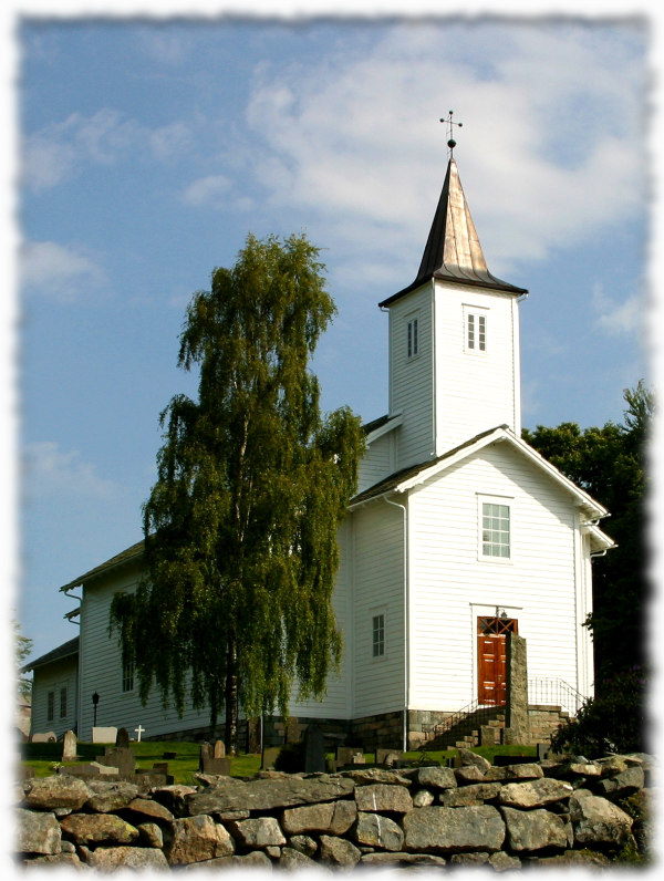 Fitjar Kyrkjeblad nr. 2 mars 2008 31. Årgang Kyrkjelydsblad nr.1 2008 kom ikkje i trykk, siden trykkeriet gjekk konkurs. Men bladet er å finna på nettsidene; fitjar.kommune.no og på fitjarposten.