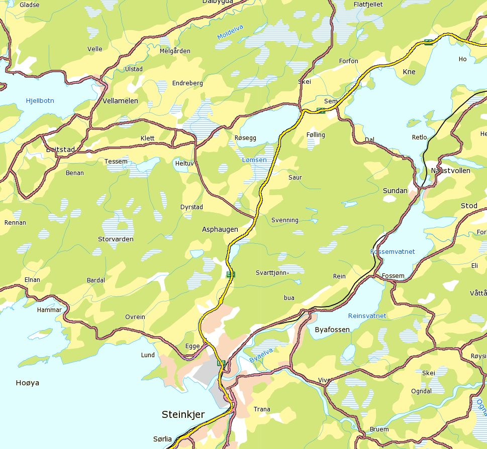 1 Innledning 1 Innledning 1.1 Bakgrunn Ved utarbeidelse av gjeldende kommunedelplan for Asphaugen ble det utført en konsekvensutredning med utredning av 8 alternative veglinjer.