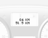 62 Instrumenter og betjeningselementer Bærbart askebeger Varsellys, målere og kontrollamper Speedometer Les dette Under visse forhold (for eksempel bratte nedoverbakker) kan bilens hastighet