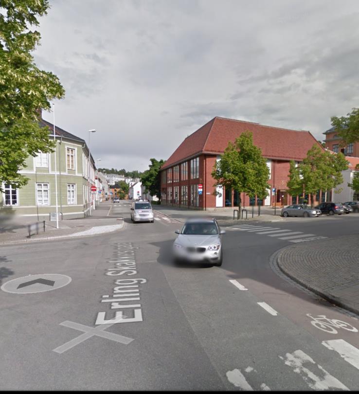 Erling Skakkes gate - sykling i enveiskjørte gater Sykkelfelt mot