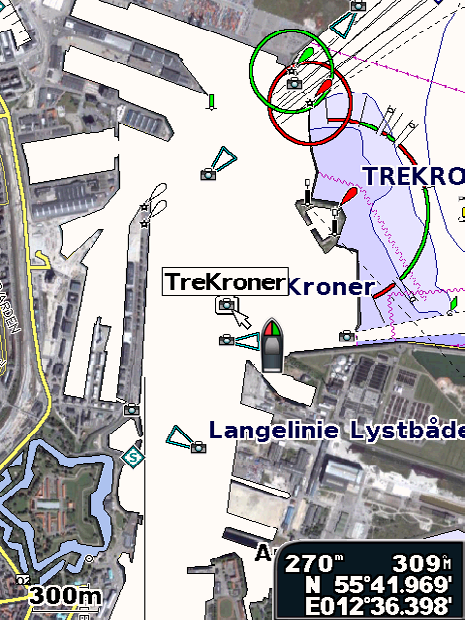 Bruke kart Slik får du tilgang til luftfotoer fra navigasjonskartet: Bruk vippebryteren til å merke et kameraikon med pekeren, og velg Luftfoto eller Se på.