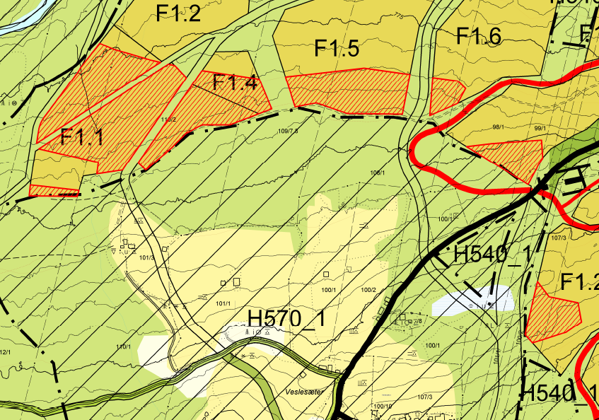 Utsnitt av temakart for landbruk Temakart for landbruk viser at det ligger en del dyrkbart areal rundt Veslesetra og et mindre område sørvest for Varden.