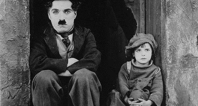 EVENTER OG SAMARBEID Småen. Charlie Chaplin, 1921. Filmklubbforbundet har som en av sine hovedoppgaver å inspirere og skolere filmklubbstyremedlemmer. Delta på seminarene vi arrangerer!