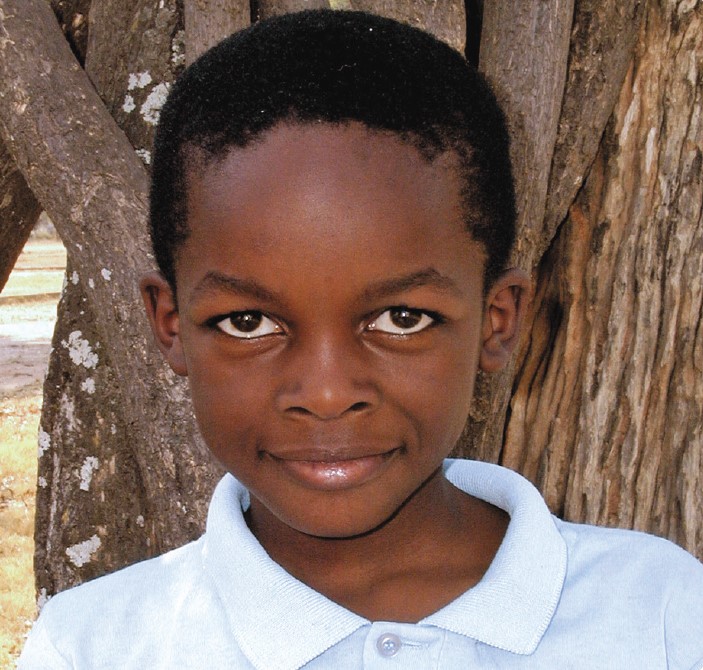 Zimbabwe I 28. november Gud er vår redning Riktig god morgen, barn!» sa læreren med et stort smil da han kom inn i klasserommet på den lille barneskolen.