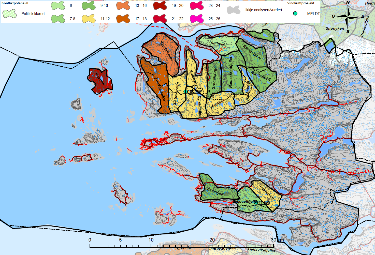 Florø er eit naturleg knutepunkt for reiselivstilbodet i området. I tillegg har Svanøy eit relativt breitt tilbod, knytt til mellom anna overnatting og kulturformidling.