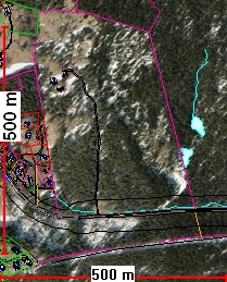 Området er i sør skogkledt og i nord er det en setervoll som er kartlagt som naturtype naturbeitemark med A-verdi.