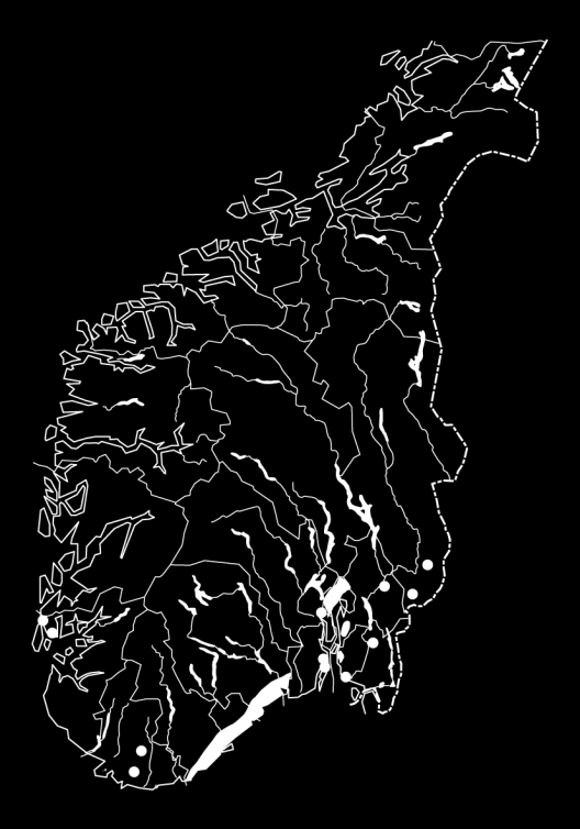 4.3 Suter Suter forekommer vesentlig i relativt små innsjøer, idet 47 % av lokalitetene er mindre enn 10 ha.