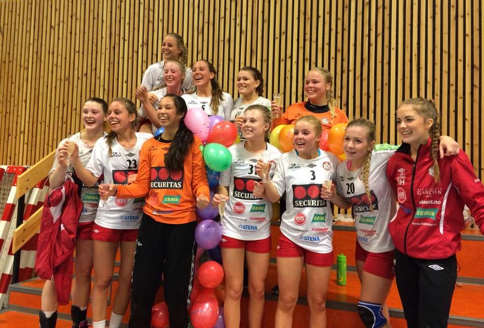 Håndballklubb ÅRSMØTEBOK 2015 Årsmøtet