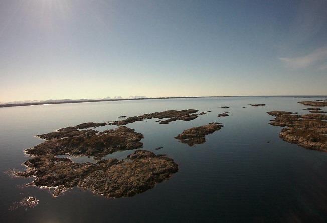 Videre arbeid med efarled I 2015 planlegges følgende aktiviteter Fugro Oceanor skal plassere ut en MetOcean-bøye i Trondheimsleia Bøya skal utstyres med AIS fra Kongsberg Seatex Sammen med Kystverket