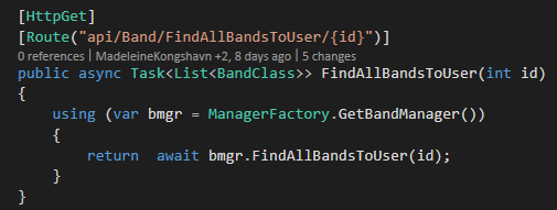 Vi har 5 hovedcontrollere på serversiden. Disse er UserController, BandController, ConcertController, FriendsController, og GenreController. Hver controller tar imot kall som omhandler sine «temaer».