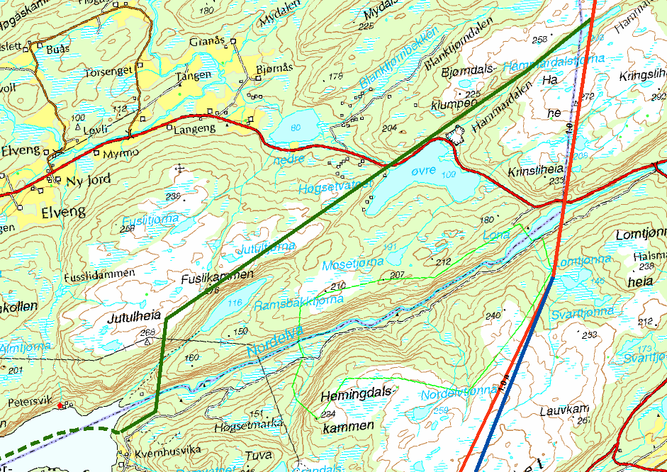 Figur 9. Mulig luftledningstrasé (grønn strek) fra vurdert muffe/reaktoranlegg ved Kvernhusvika frem til omsøkt luftledningstrasé (rød strek) ved Kringsliheia). Traseen er ca. 5 km. lang. 3.1.