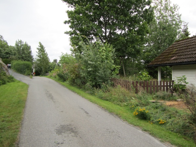 Bildet fra dagens situasjon G/s vei Vesøygaten 3 PLANSTATUS I Kommuneplanen er området avsatt som boligformål.