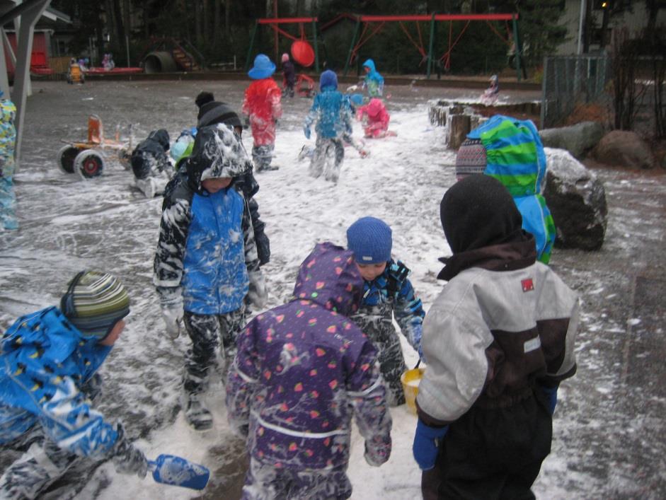 OKTOBER 2015 40 1 2 3 4 41 5 6 Førskolen på Oslotur 7 8 9 10 11 42 12 Planleggingsdag 13 14 15 16 17 18 43 19 20 21 22 Personalmøte 23 Pysjfest BB+BK 24 25 44 26 27 28 29 30 31 Førskolen reiser på