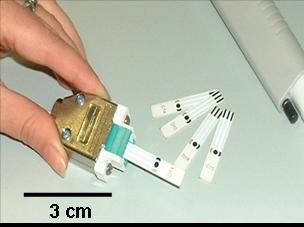 7 Current (µa) Voltammetri Pb 130 Baseline 10 g/l 120 20 '' 110 30 '' 100 50 '' 70 '' 90 100 ''