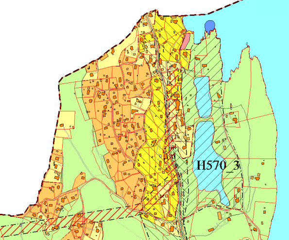 I kommuneplanen er området langs Glenneveien lagt ut til nåværende og fremtidig boligformål med krav til felles planlegging.