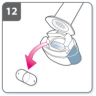 De fleste vil klare å tømme kapselen med en eller to inhalasjoner. Tilleggsinformasjon Noen kan av og til hoste litt rett etter inhalasjon av medisinen. Ikke bli bekymret dersom du gjør det.