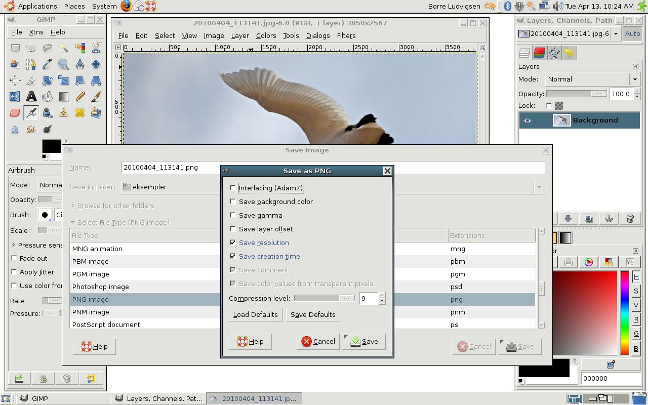 4. Klikk Save 5. Velg kompresjonsgrad i dialogboksen Save as JPEG som kommer opp og klikk Save Eksport av bilde til PNG med Gimp (Linux/Unix) 1. Åpne bildet du vil lagre eller eksportere i Gimp. 2.