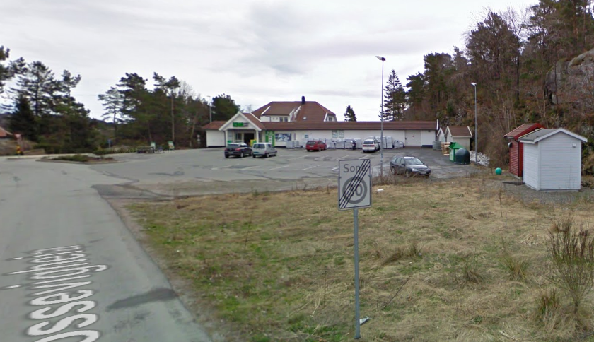 Bilde fra google street view, eksisterende bygg sett omtrent fra innkjøringen til Søvigheia 6.