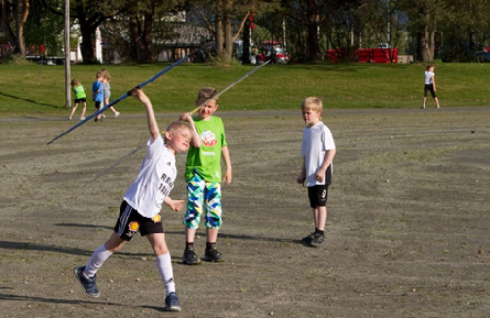 Verdal kommune Utredning av friidrettsanlegg mm ved Verdal videregående skole Friidrettsskole 2013 ved