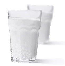 DISAKKARIDER Enkle karbohydrater som består av to sukkerenheter Viktigste disakkaridet er sukrose (bordsukker)