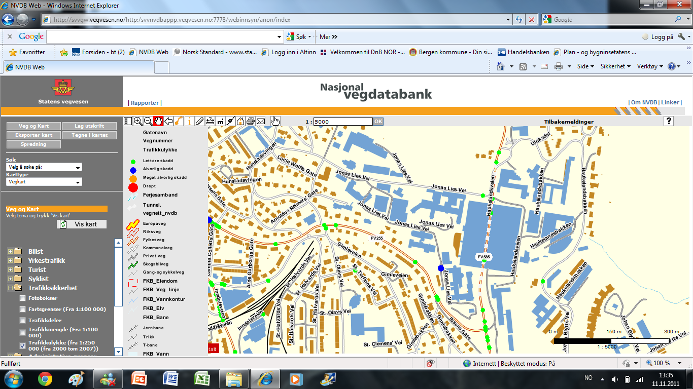 3.6. Trafikksikkerhet Kartet viser registrerte ulykker med personskade i perioden 2000-2007: Figur 8. Trafikkulykker med personskade 2000-2007. 3.7. Miljø Stor trafikk i Ibsens gate medfører negative konsekvenser for bomiljøet i Ibsens gate.