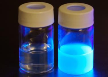 COLIFAST VEKSTMEDIA Flytende vekstmedium = > raskere vekst Enzymatisk reaksjon Fluoriserende produkt Sensor måler fluorescens KOLIFORM BAKTERIE