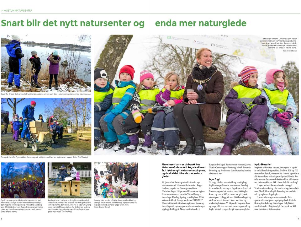 (Foto: Erlend Berne) Elever fra Byfjord skole er med på fuglebingo og lærer om hva som skjer i naturen om vinteren.