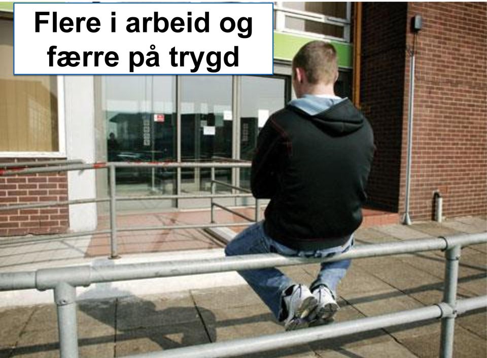 færre på